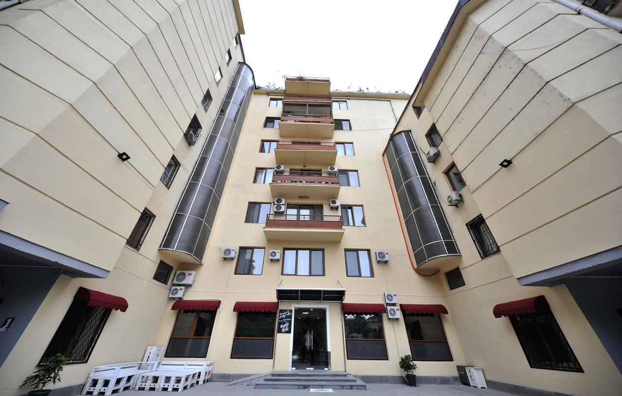 Boho Tiflis Hotel Esterno foto