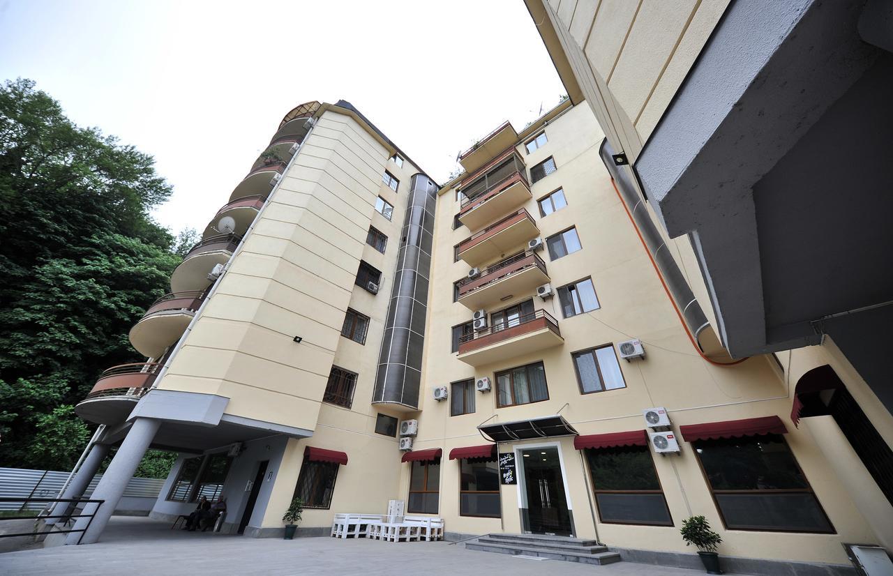 Boho Tiflis Hotel Esterno foto